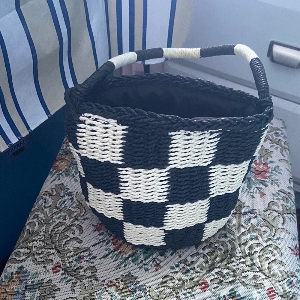 Black & White Checkered Woven Tote Bag with Top Handle